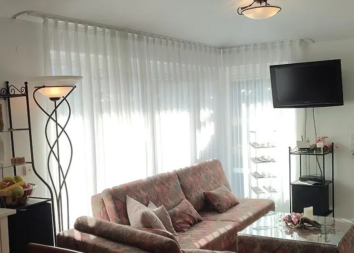 Kleine Pfalz Im Casa Del Cornelia Apartamento *